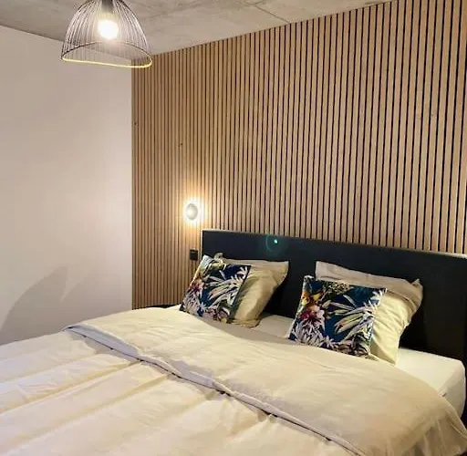 וילה Le Moulin De La Pierie ניופשאטו