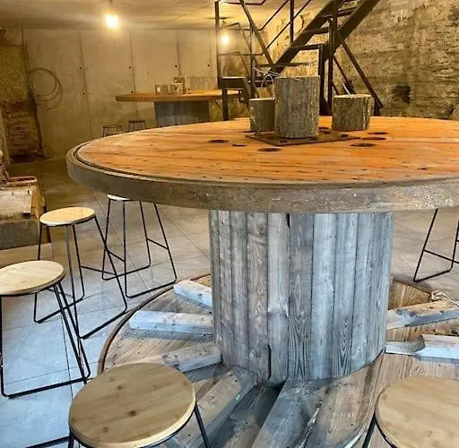 Le Moulin De La Pierie *